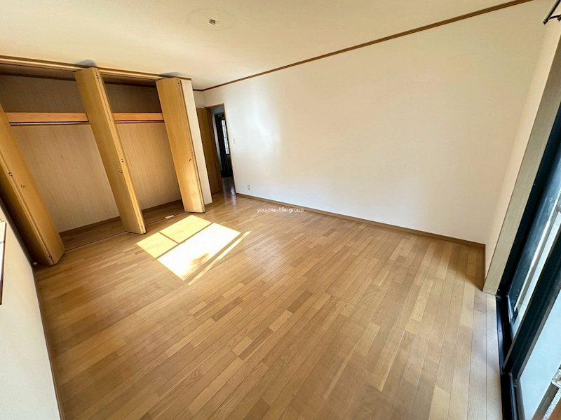 塚原貸一戸建て ベッドルーム