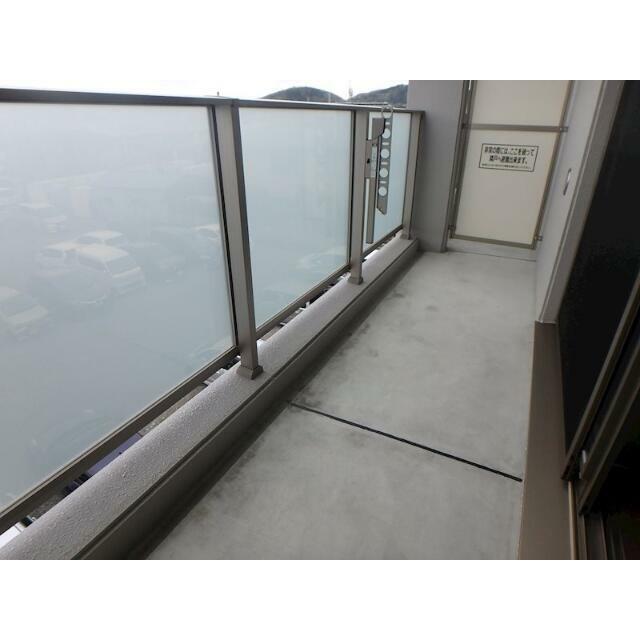 コンフォール ベランダ