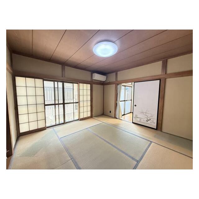 ベッドルーム