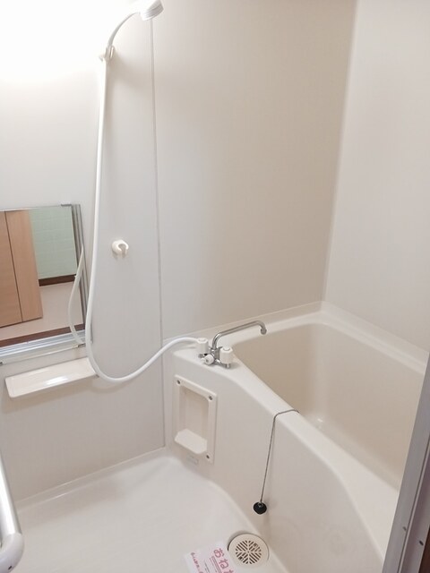 マンションピーアニィ 風呂画像
