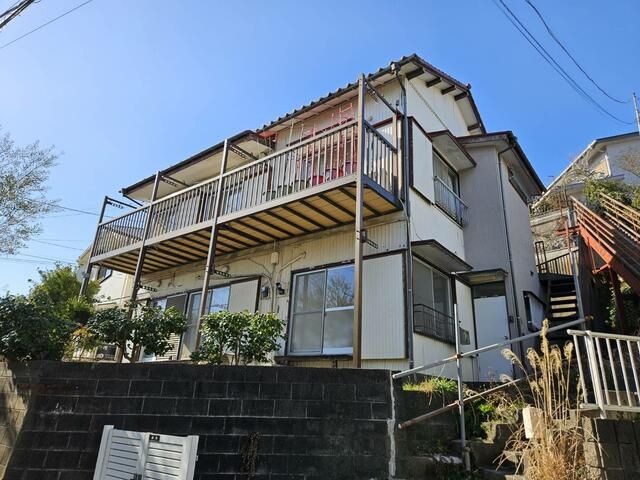 ホワイトハウス戸塚 101号室 外観