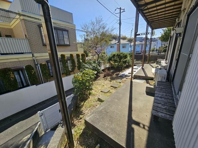 ホワイトハウス戸塚 ベランダ