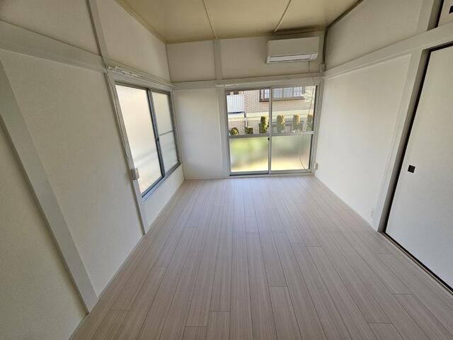 ホワイトハウス戸塚 リビング