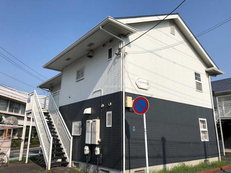 シャトルヤマツB 101号室 外観
