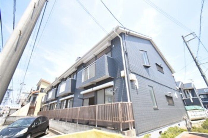 ＴＲＡＤサンリバー　Ａ 201号室 外観