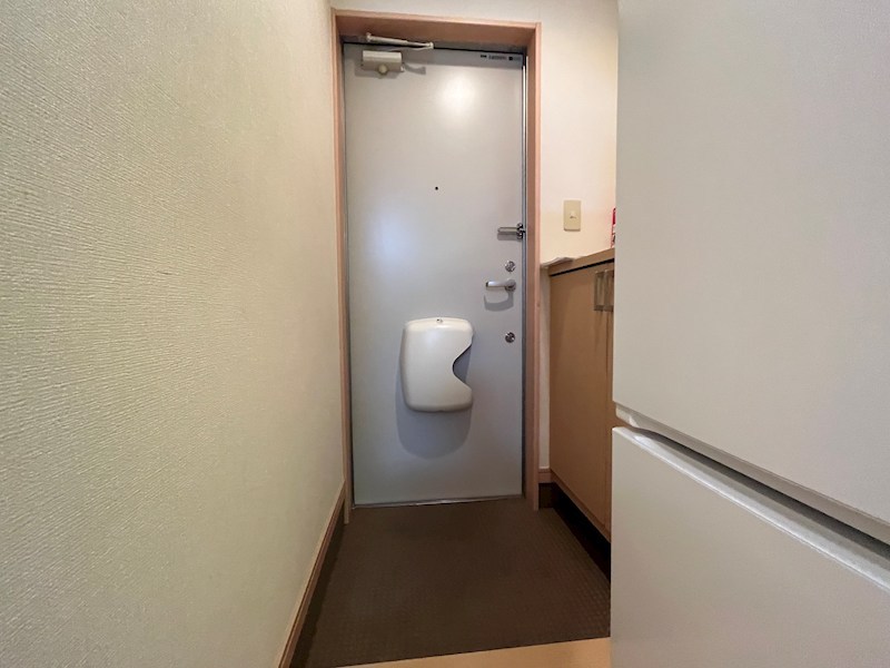 シュロスハイム東海大学前 玄関