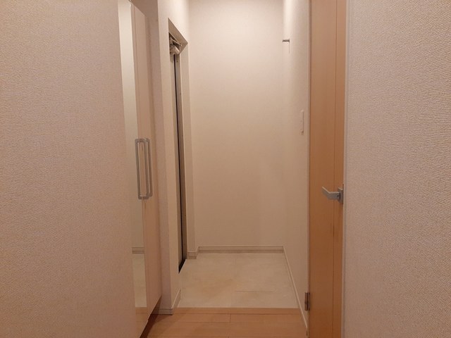 ラ　ベレッツァ 玄関