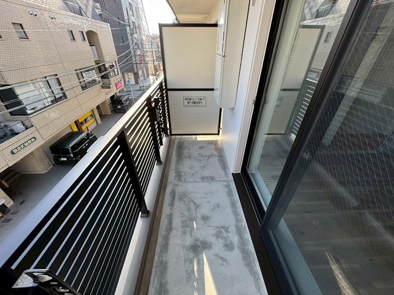 ＶＲＤ伊勢原 ベランダ