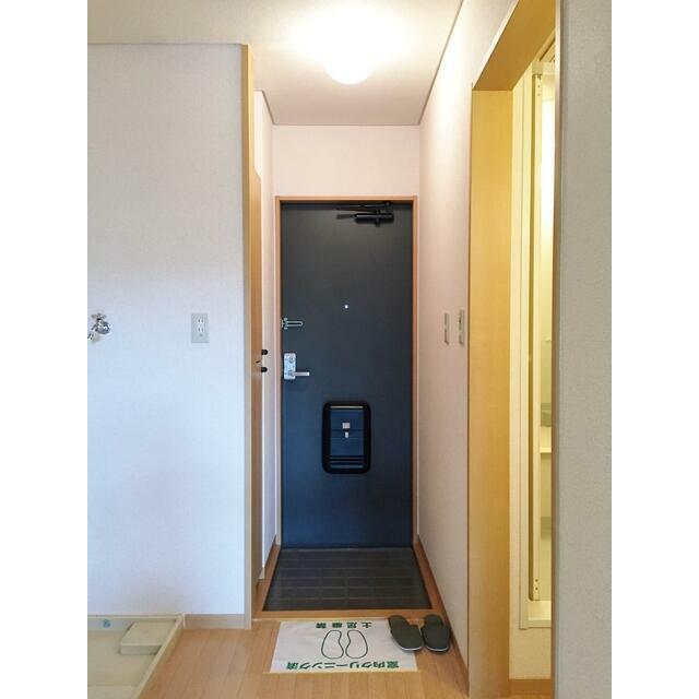 ジュネス湘南 玄関