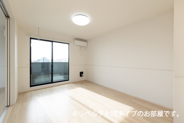 小和田３丁目アパート ベッドルーム