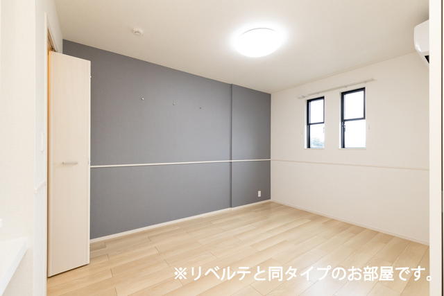 小和田３丁目アパート ベッドルーム