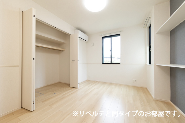小和田３丁目アパート ベッドルーム