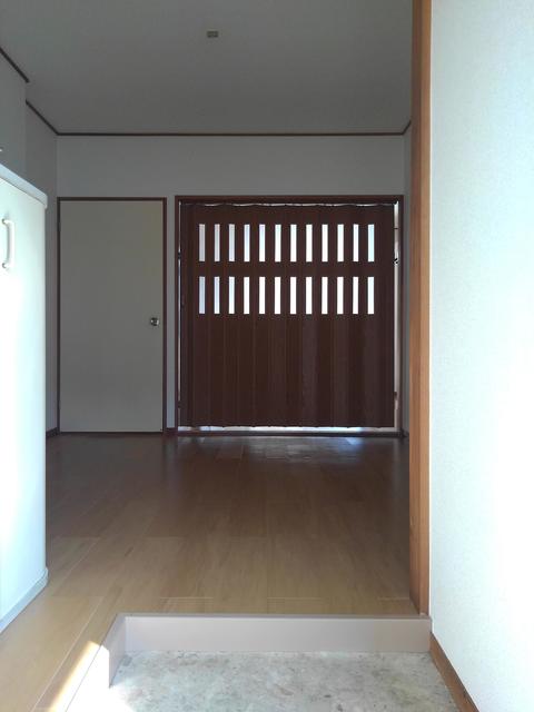 エルディム小雀Ａ 玄関