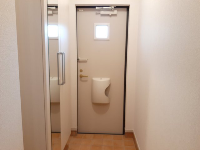 グレシーヌ 玄関