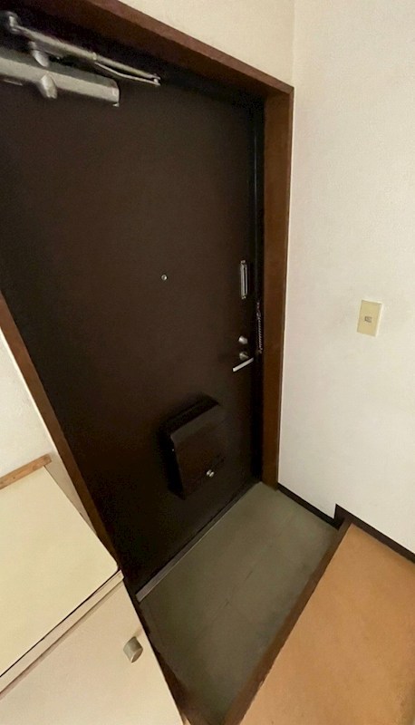 藤沢・ＫＣ湘南ハイツ 玄関