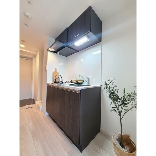 ＬＩＭＥ　ＲＥＳＩＤＥＮＣＥ　ＨＩＲＡＴＳＵＫＡ　ＷＥＳＴ キッチン