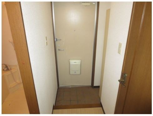 サンライズ湘南 玄関