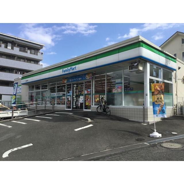エアヒルズ藤沢（０２１１０４） コンビニ
