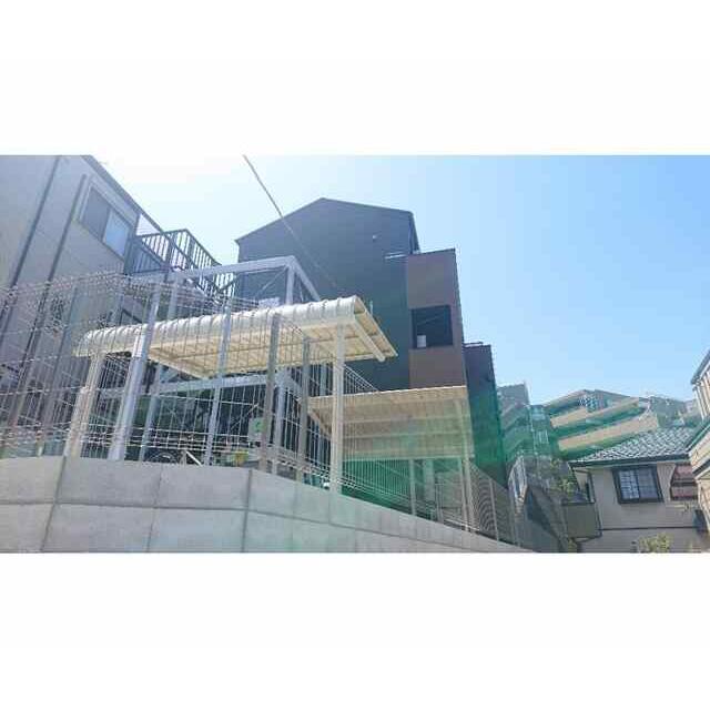 α（アルファ）　ｐａｒｋｓ　ｅａｓｔ 204号室 外観