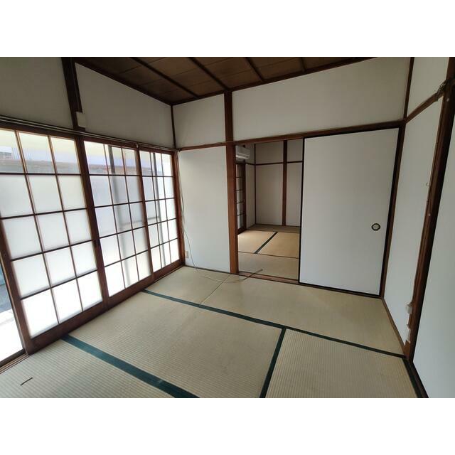 杉山貸家 ベッドルーム