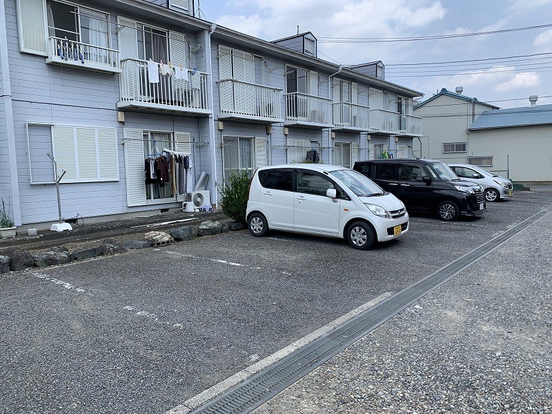 いちかわ中野ハイツ 駐車場