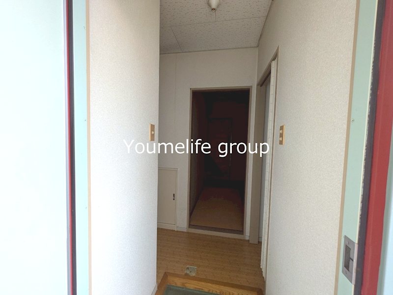 レザンシャトー 玄関