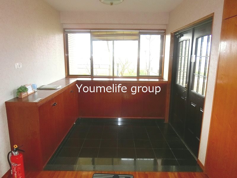 メイプルⅢ 玄関