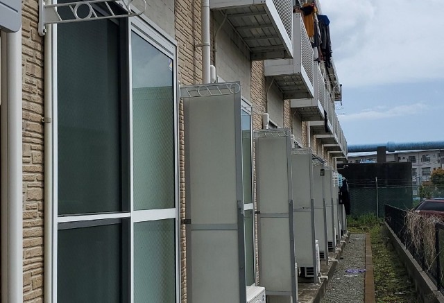 レオパレスハッピネス ベランダ