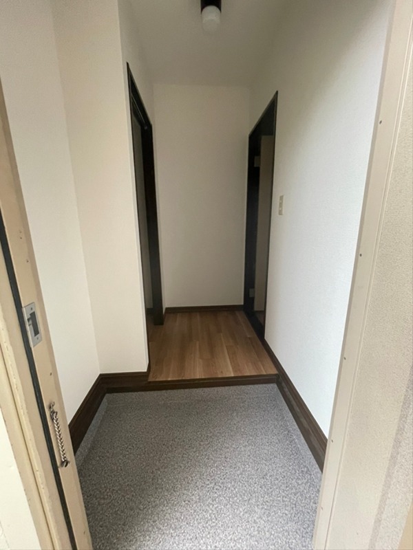 スプルースⅣ 玄関