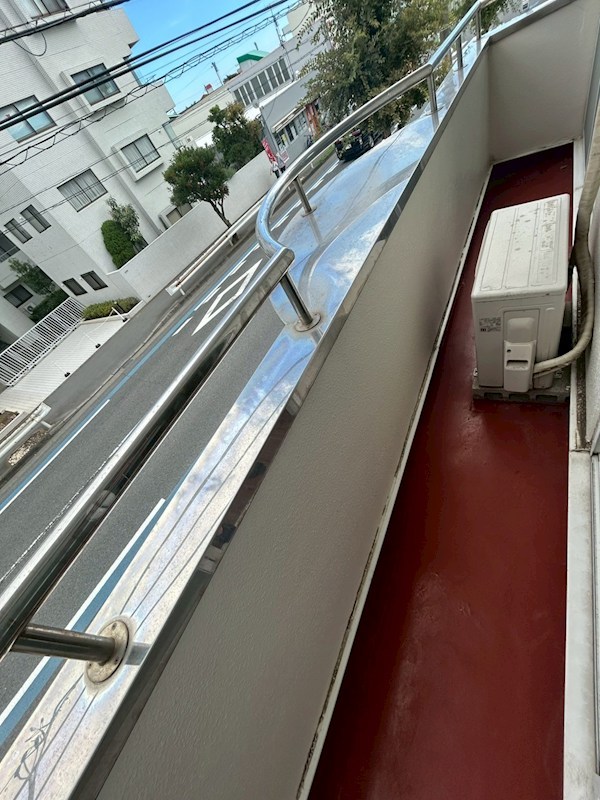 フレス鵠沼海岸ビル ベランダ