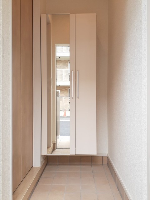 ビオーラ湘南 玄関