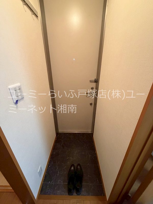 アステイオン　イオリ 玄関