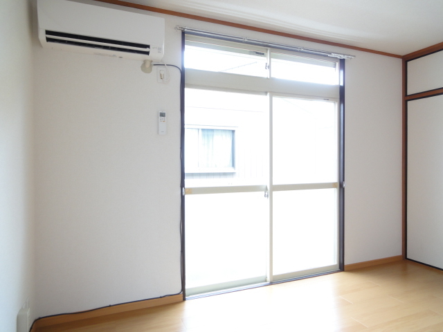カーム大町 リビング
