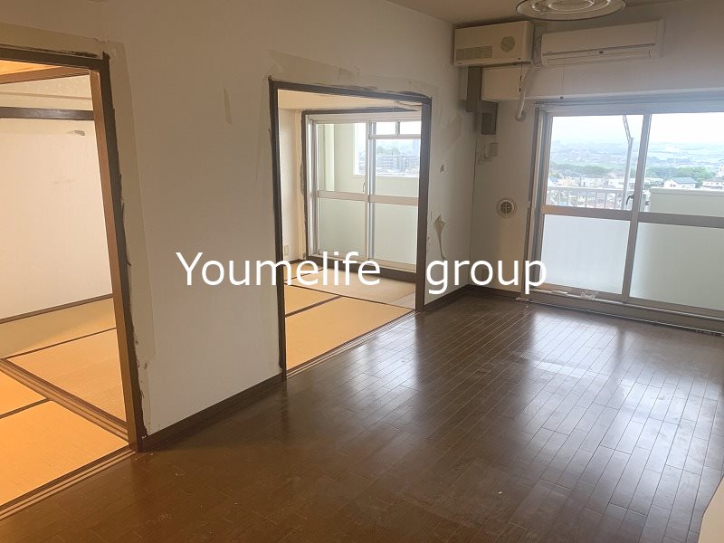 東建座間ハイツ４号棟西館 リビング