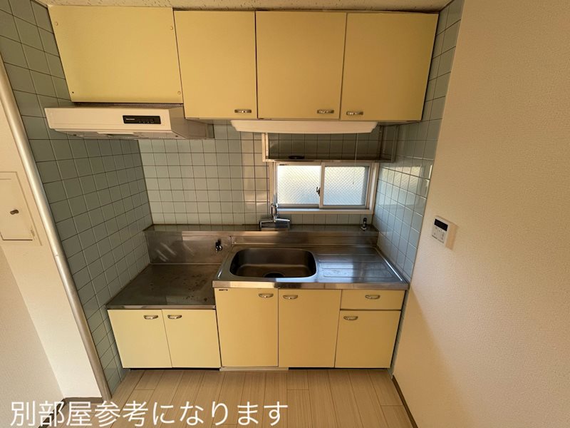 ビレッジハウス亀井野3号棟 キッチン
