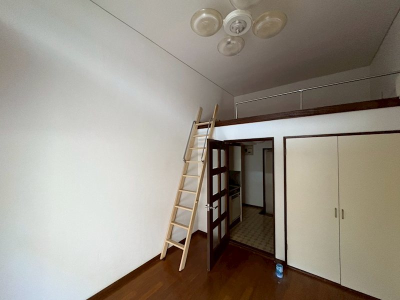 ヨーロピアン２５５番館 ベッドルーム