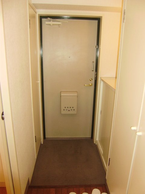 ウィンベルコーラス平塚第13 玄関