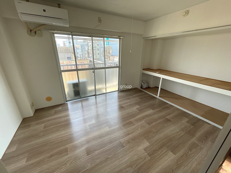 メゾン栄 ベッドルーム