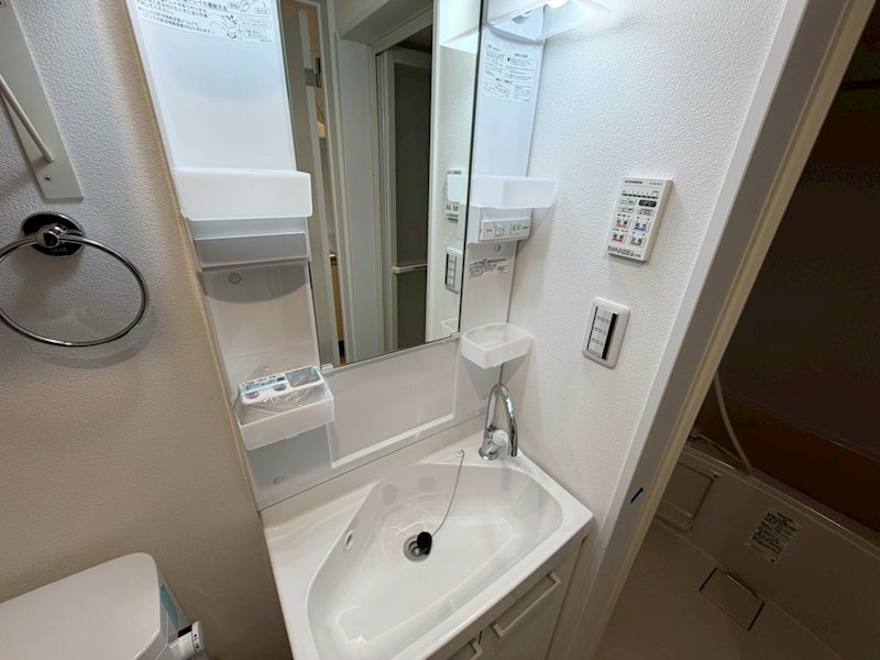 アザーレ・ディオン六会日大前 その他3