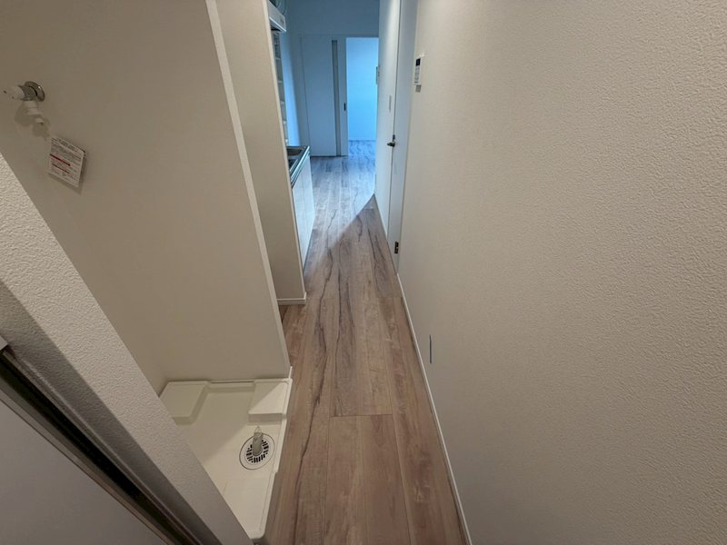 アザーレ・ディオン六会日大前 玄関