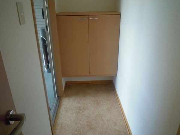 グランド・エステート 玄関