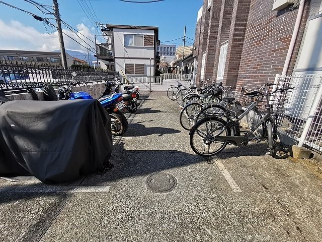 ヒルズ本厚木 その他外観1