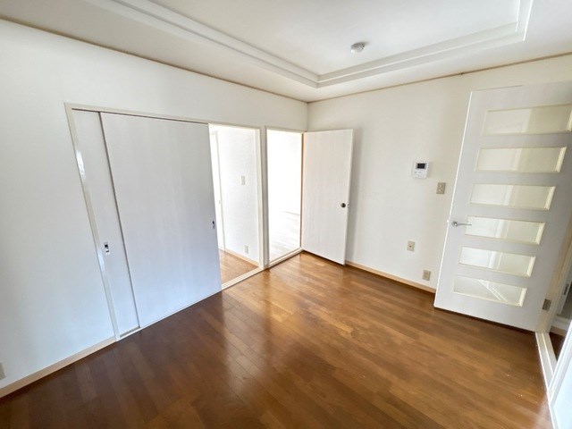 ロイヤルメゾン高森 リビング