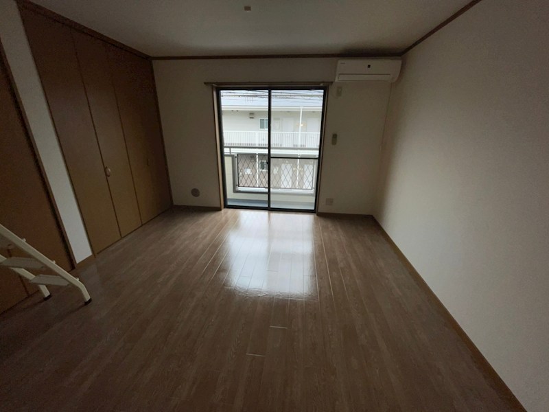 CRハイム ベッドルーム