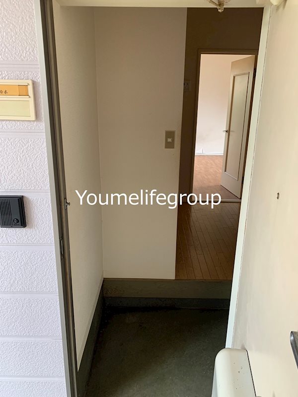 パラシオン茅ヶ崎 玄関