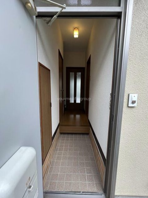 岡部テラスハウス 玄関