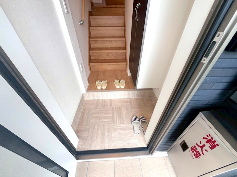 フロレアート大磯 玄関