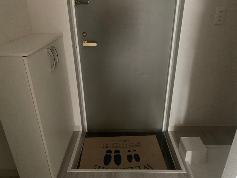 リバティー座間 玄関