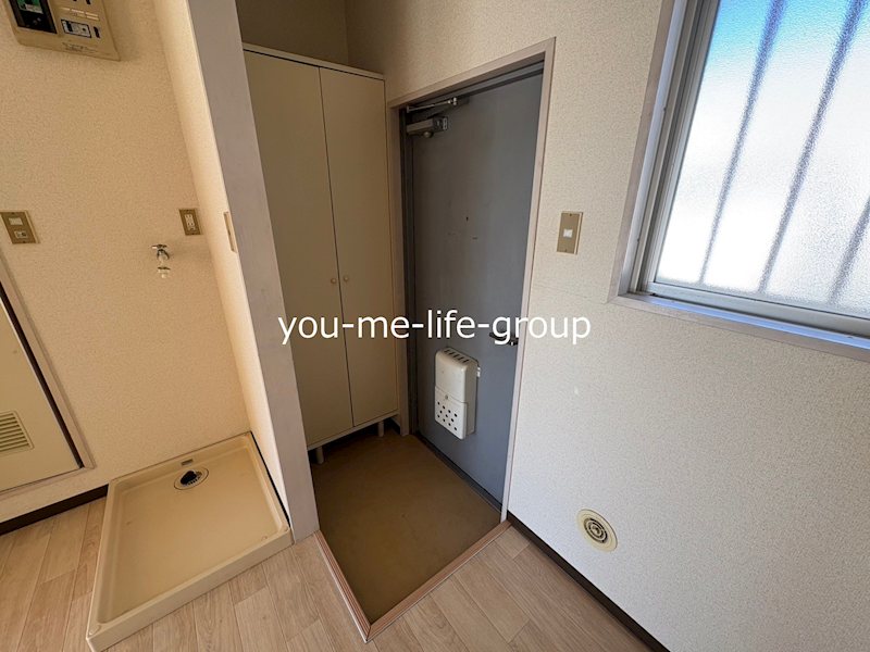 ル・ラゴン 玄関