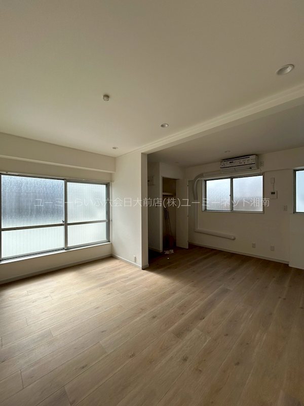 リビング シラハニテラス リビング